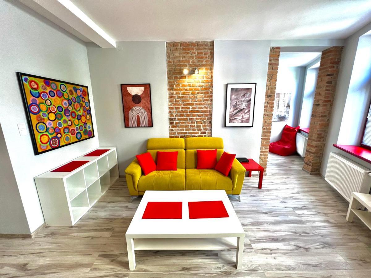 Red&Yellow Apartments Centrum Olsztyn  Exterior photo