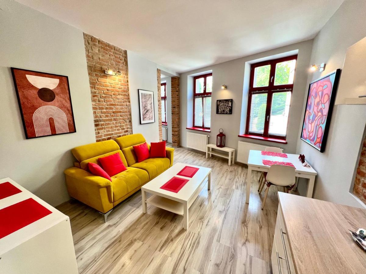 Red&Yellow Apartments Centrum Olsztyn  Exterior photo